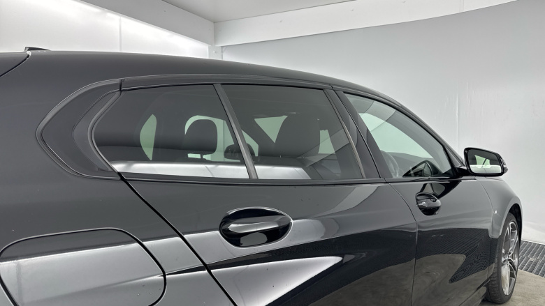 BMW 1 Series 118i M Sport 5dr Step Auto Petrol Hatchback